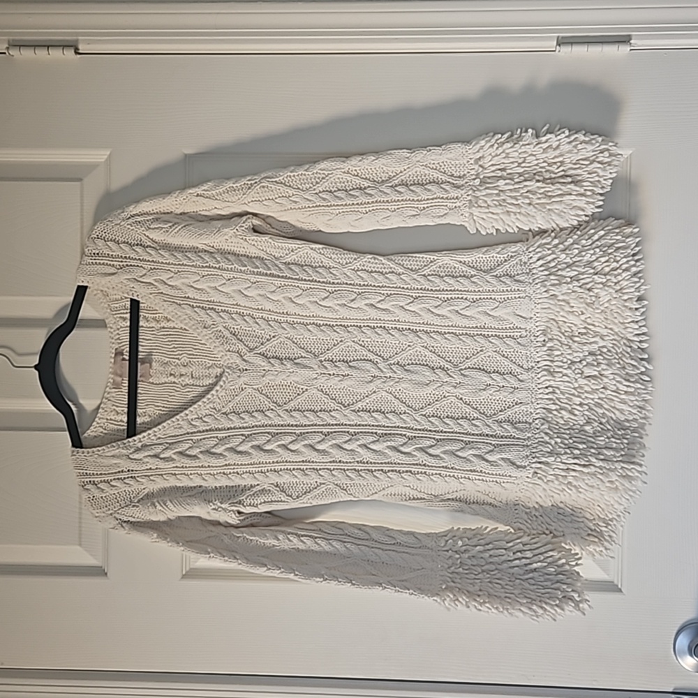 Cable knit sweater